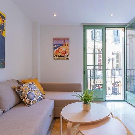Apartamentos Miraflores Малага Екстер'єр фото