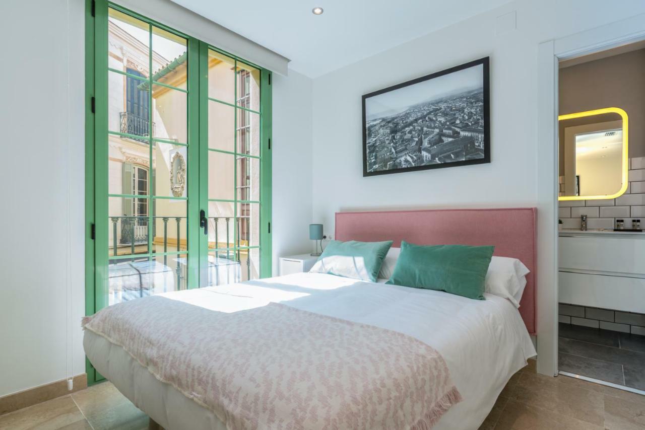Apartamentos Miraflores Малага Екстер'єр фото