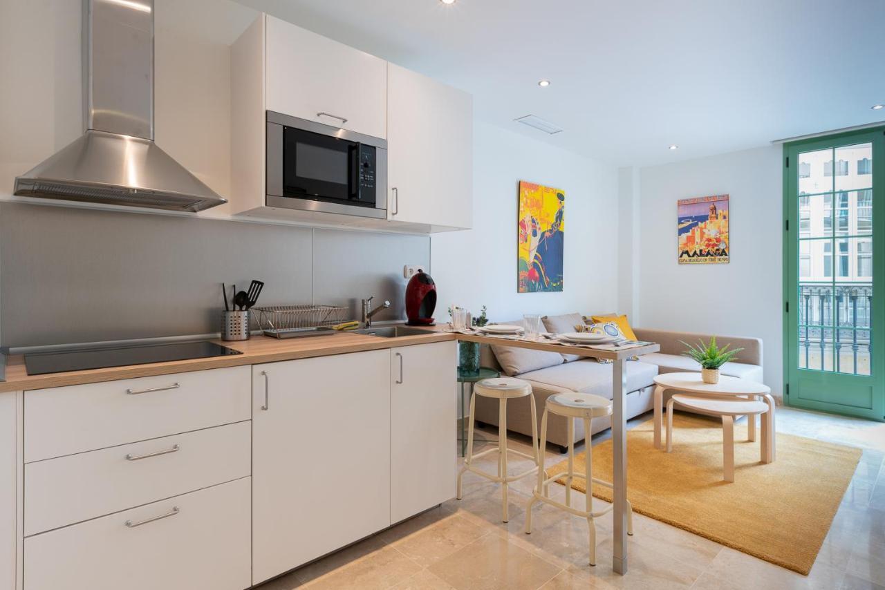 Apartamentos Miraflores Малага Екстер'єр фото